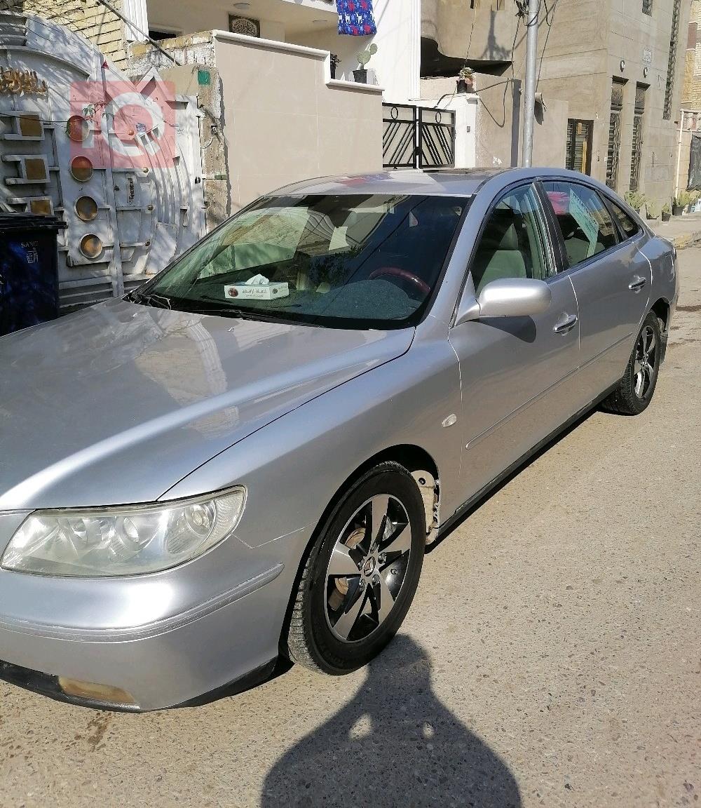 هيونداي أزيرا